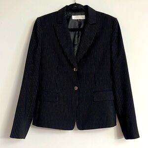 Tahari blazer. Size 8.